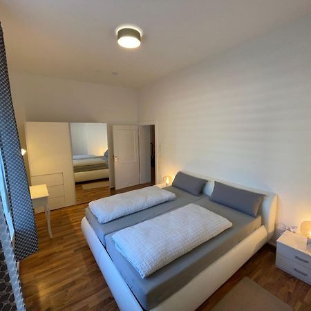 Onthepoint, Erdgeschoss, Abstellplatz Fuer Fahrraeder, City Und Innenhafen 5 Gehminuten!!! Duisburg Ngoại thất bức ảnh